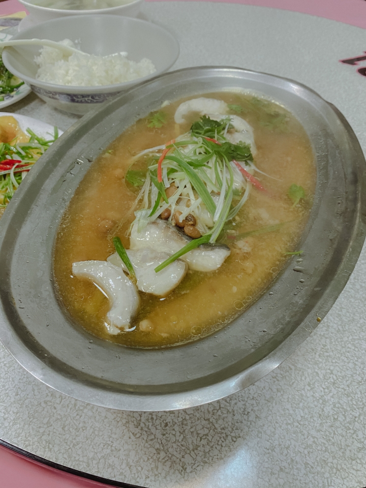 苗栗一日遊 ［春谷鱒魚養殖場］吃晚餐