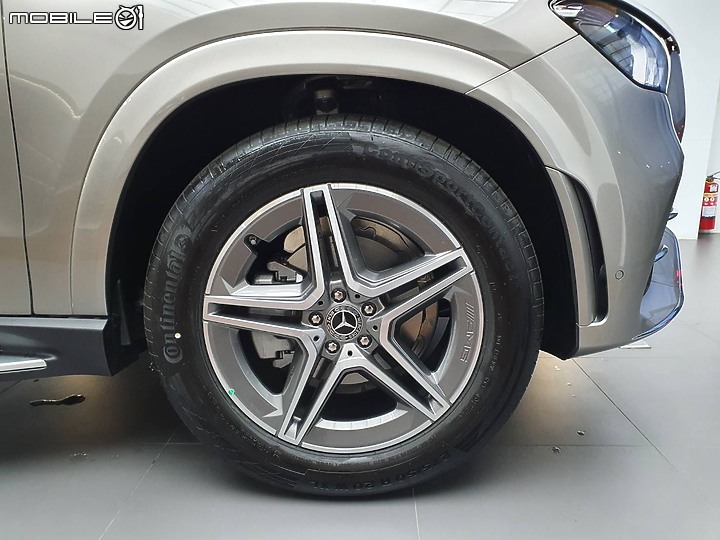 【開箱】2021年GLE 300d AMG line 套件，2月底下訂10月底交車- 8個月的漫長旅程～（文長）