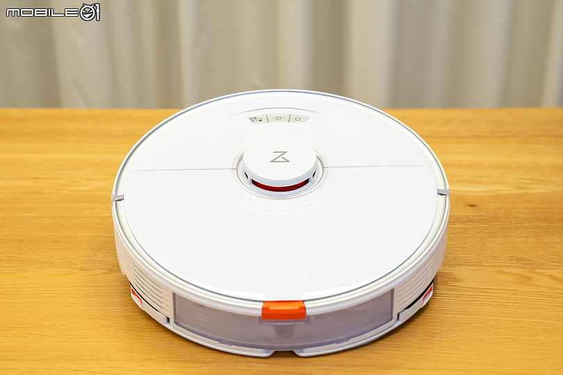 Roborock 石頭科技 掃拖機器人S7+｜掃拖與自動集塵的完全型態！