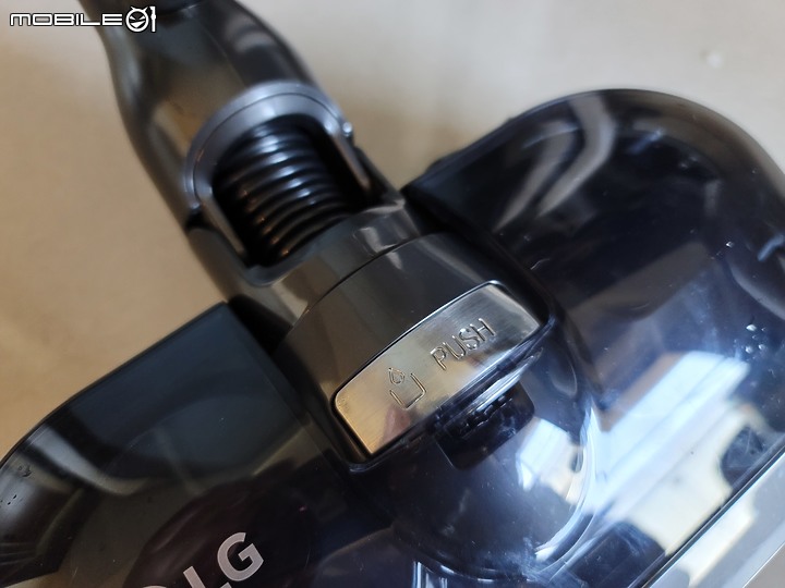 【史艷文】 蛻變為居家美學的收納大師 - LG A9T系列旗艦吸塵器