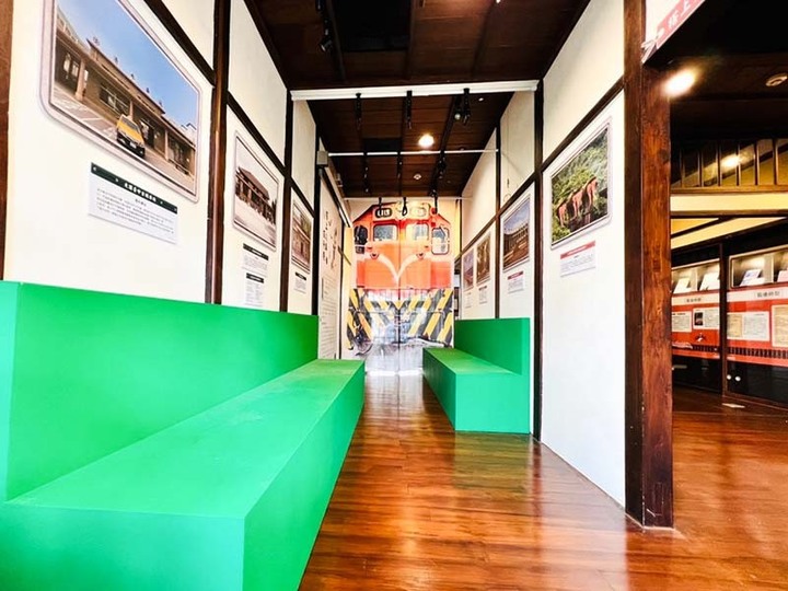 穿越鐵路的時光隧道中!「鐵道文學特展」台中文學館登場