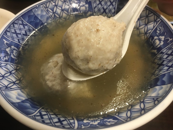 [食記] 好吃雞片飯，台灣台北，香Q好吃的美味雞片飯！