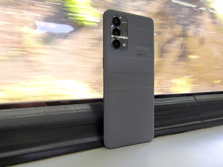 realme GT 大師版 不專業開箱 (拍照也會在這篇留言陸續更新)