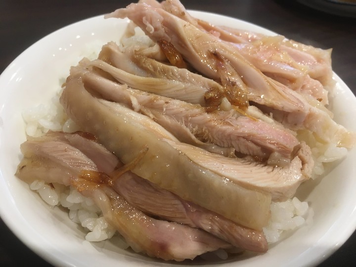 [食記] 好吃雞片飯，台灣台北，香Q好吃的美味雞片飯！
