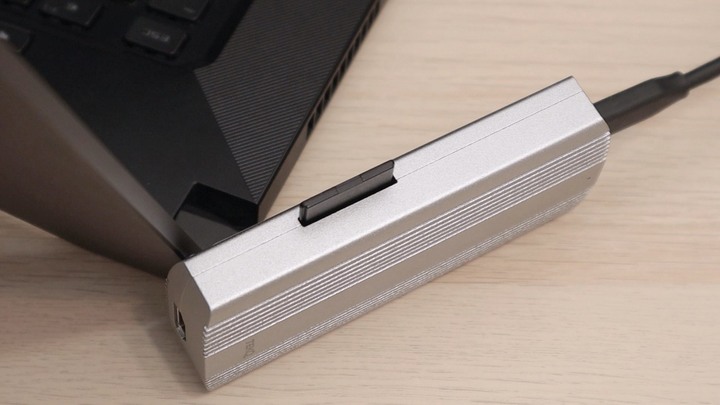 你覺得他是 SSD 還是 Hub？或是兩個都是？TEKQ 583 URUS 開箱你覺得他是 SSD 還是 Hub？或是兩個都是？TEKQ 583 URUS 開箱