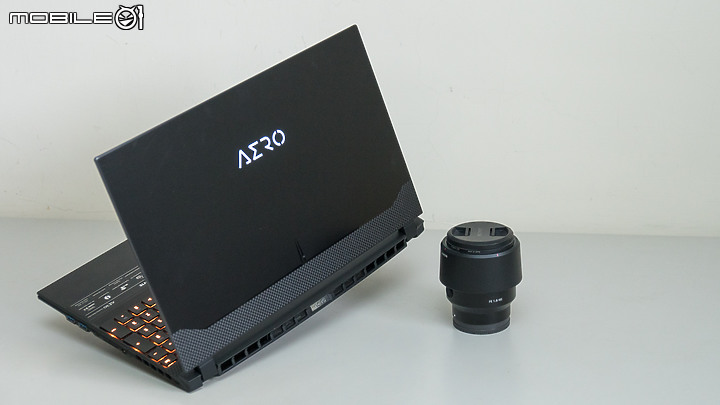點我看大圖 疫情解封正式開工,雙11入手AERO 15 OLED KD滿足我的雙機流!