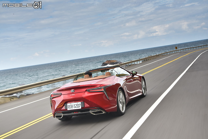 Lexus LC 500 Convertible試駕|極其優雅卻又充滿動感魅力!