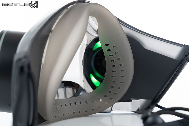 Razer Zephyr 口罩型空氣清淨機獨家實測 入手前先看這篇！