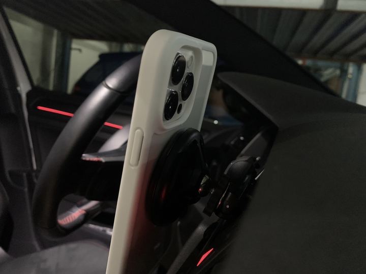 人生第一支磁吸車架