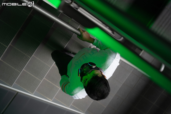 Razer Zephyr 口罩型空氣清淨機獨家實測 入手前先看這篇!