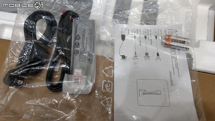 Samsung M7 32吋 4K聯網螢幕金馬58開箱，內建app市集有Disney+