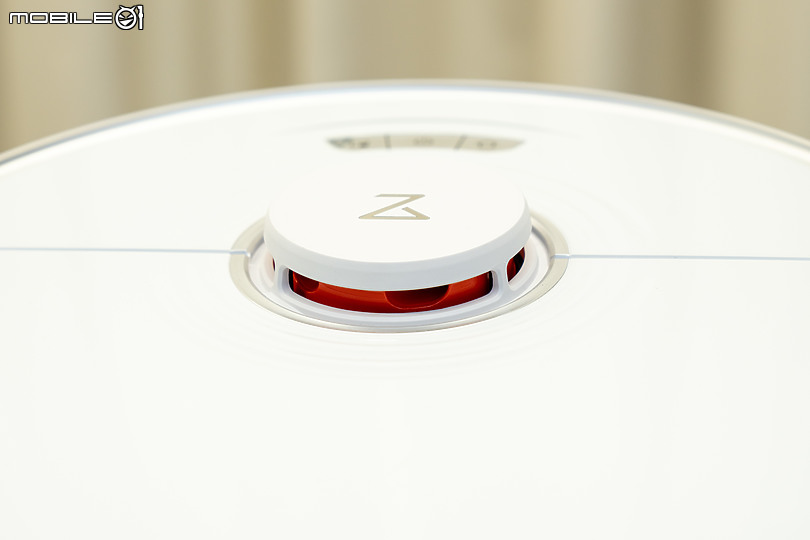 Roborock 石頭科技 掃拖機器人S7+｜掃拖與自動集塵的完全型態！
