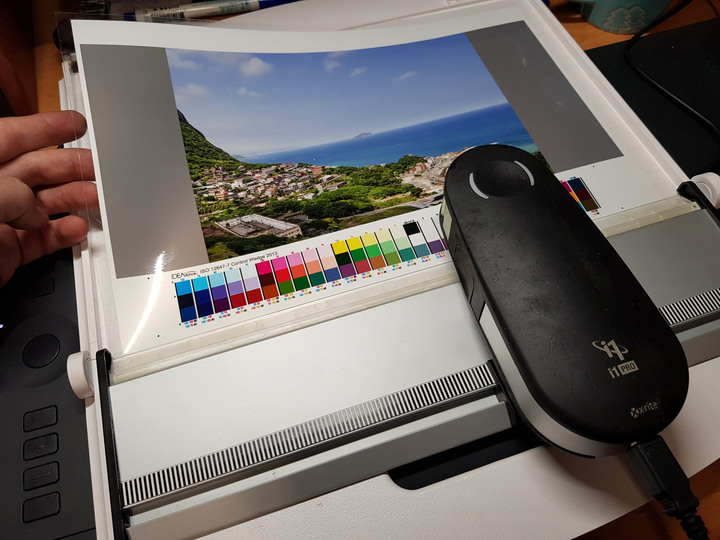 EPSON L805 簡單開箱 與 實際輸出影像測試 勸敗文(2021-11-18 更新)