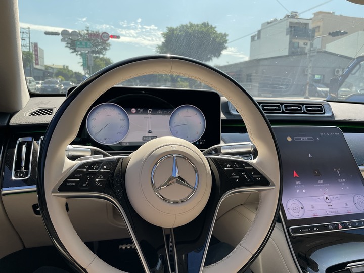 [開箱]  W223 S350d+新世代賓士選配使用心得