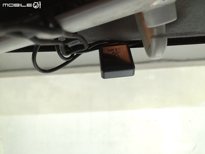 請推薦廂型車用前後雙鏡頭記錄器