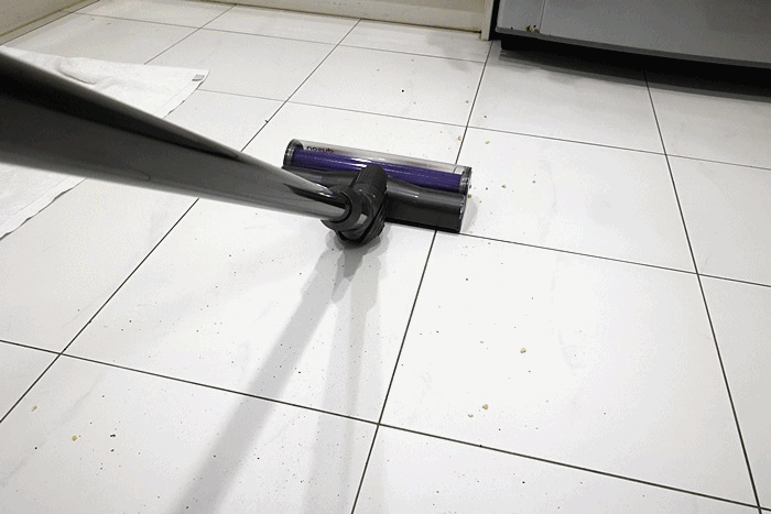 【誠實試用】 傳承精神 Dyson V12 Detect™ Slim Total Clean 旗艦吸塵器