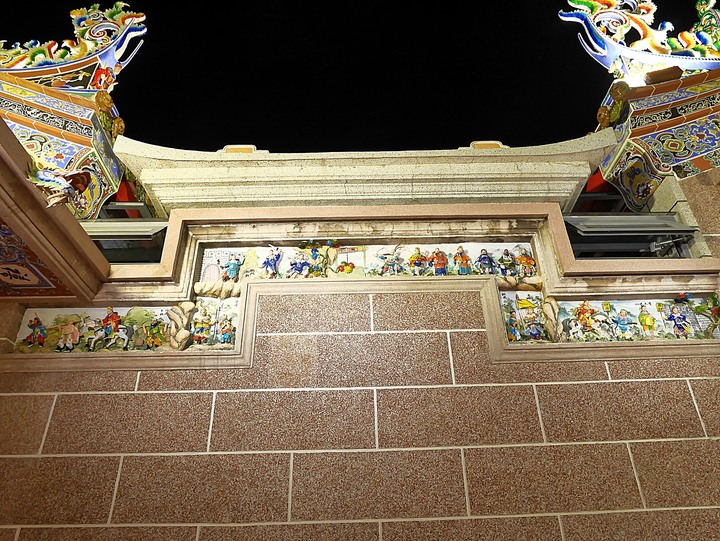 旗津天后宮｜高雄港旗鼓渡輪 — 打狗第一座媽祖廟，348歲重啟廟門，外掛旗鼓渡輪暮色
