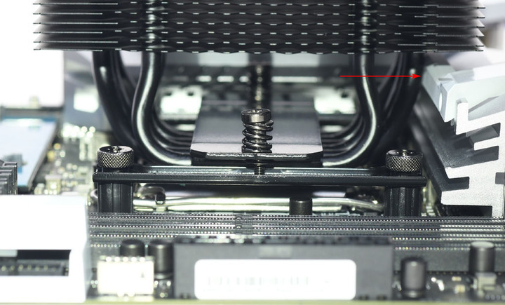 12代LGA1700散熱器相容性及扣具改造雜談