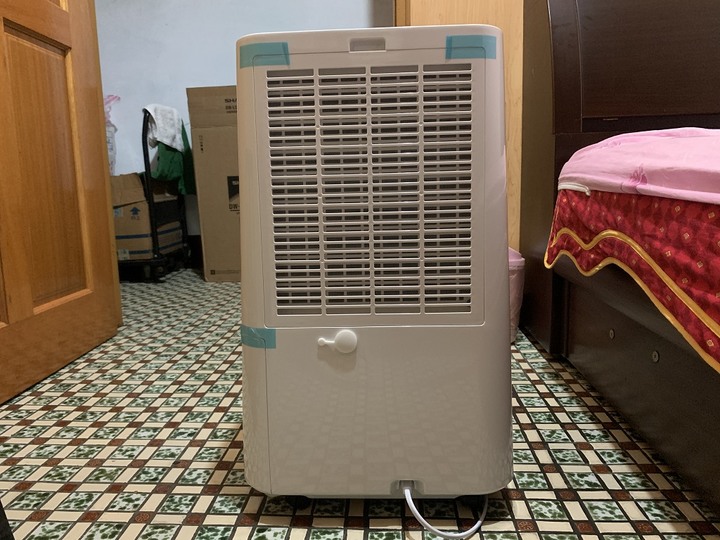【開箱】SHARP 自動除菌離子除濕機DW-L12ST-W(12L)