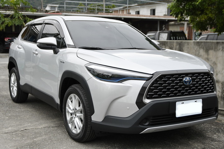 花東買TOYOTA CC Hybrid，為了車美仕一年多第五次進場處理囉~_~！