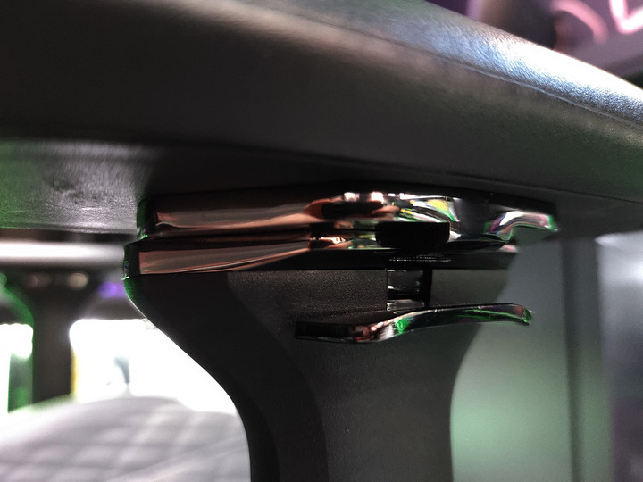[ RΛZΞR ] 雷蛇 Razer Enki 電競椅，激戰一整天的最佳夥伴