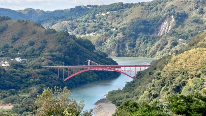 桃園復興亞霧香草營區露營
