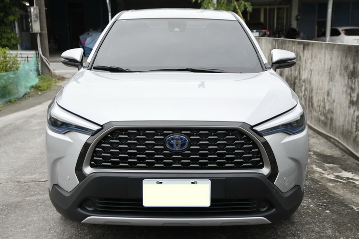 花東買TOYOTA CC Hybrid，為了車美仕一年多第五次進場處理囉~_~！