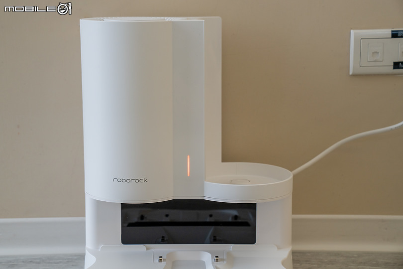 Roborock 石頭科技 掃拖機器人S7+｜掃拖與自動集塵的完全型態！