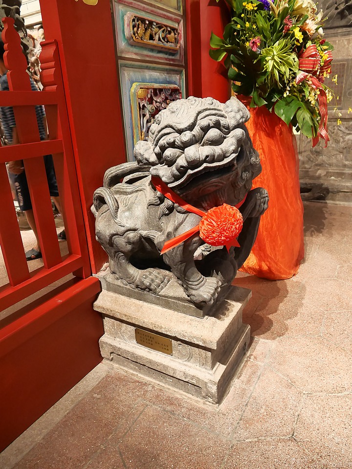 旗津天后宮｜高雄港旗鼓渡輪 — 打狗第一座媽祖廟，348歲重啟廟門，外掛旗鼓渡輪暮色