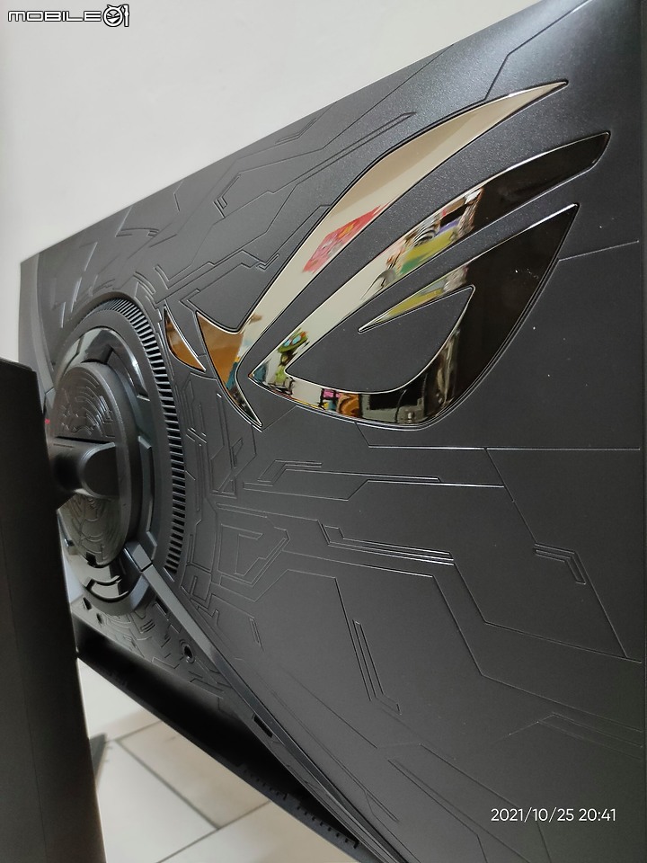 ASUS ROG XG27AQ 開箱 (閃爍)