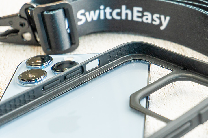 SwitchEasy魚骨牌推出iPhone 13 Odyssey保護殼+掛繩 外出單手輕鬆拿、輕鬆用iPhone