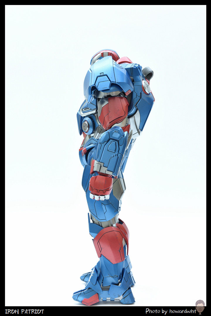 【開箱】行動軍火庫 ~ Hot Toys - 終局之戰 鋼鐵愛國者