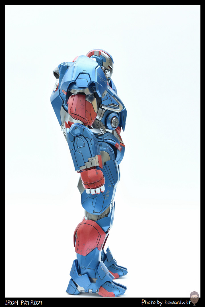 【開箱】行動軍火庫 ~ Hot Toys - 終局之戰 鋼鐵愛國者