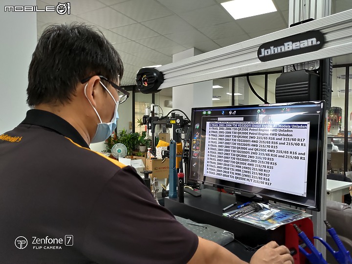 純粹分享 / 20211023更換四輪ContiCrossContact&trade; LX Sport / 影像記錄 (純影像)
