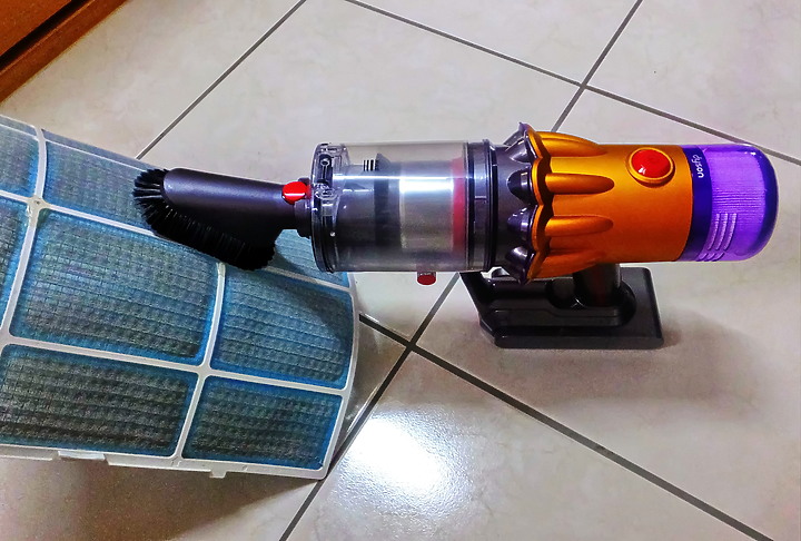【試用文】戴森 Dyson V12 Detect™ Slim Total Clean 試用，微塵數位化，叫真乾淨！