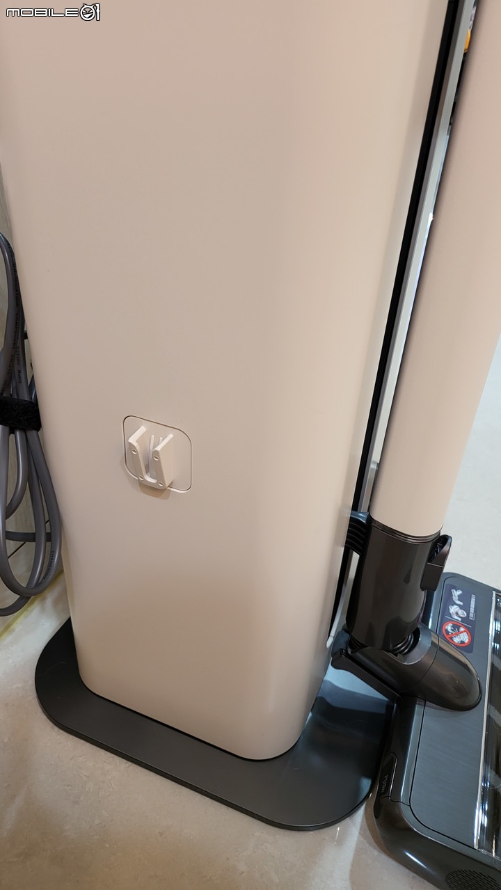 『試用招募』最符合科技時尚美感的吸塵器 LG A9T-ULTRA -