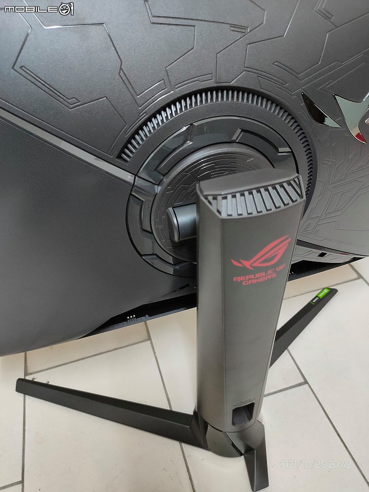 ASUS ROG XG27AQ 開箱 (閃爍)