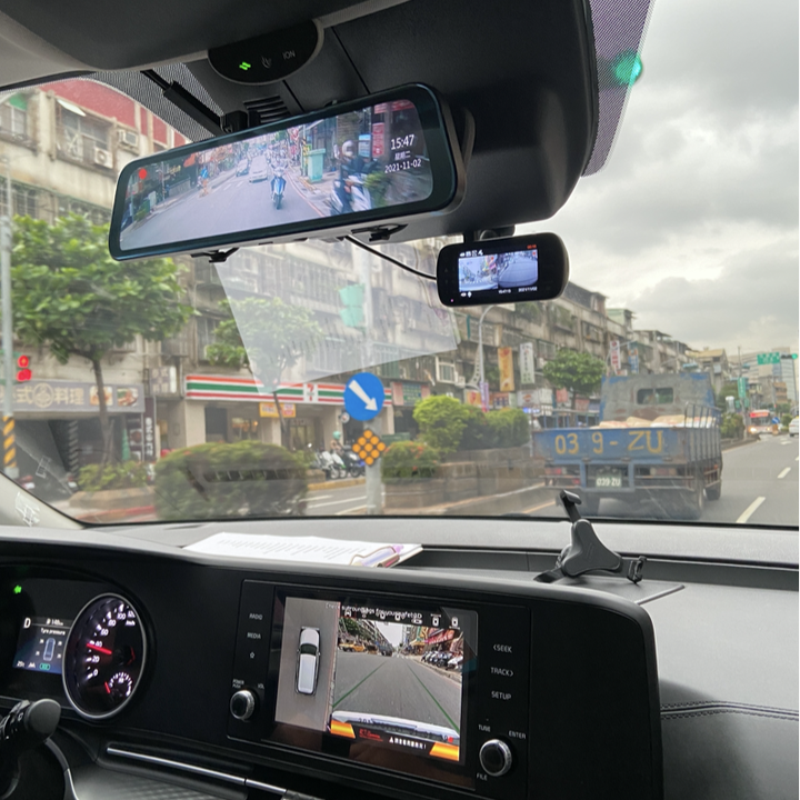 CARNIVAL小白【第一次交車的感覺很特別】