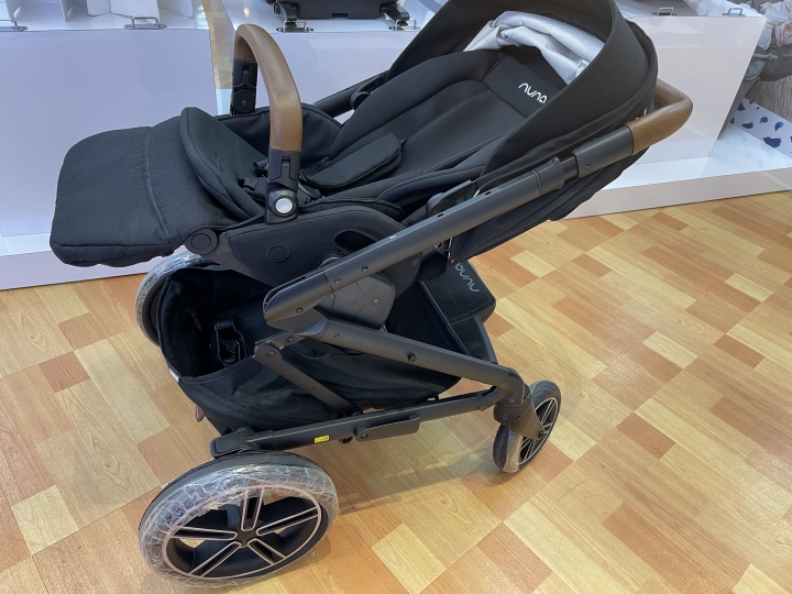 嬰兒推車分享Nuna, Recaro, Joie, Chicco (內有多選手)