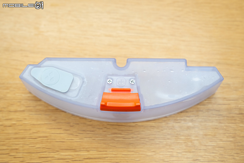 Roborock 石頭科技 掃拖機器人S7+｜掃拖與自動集塵的完全型態！
