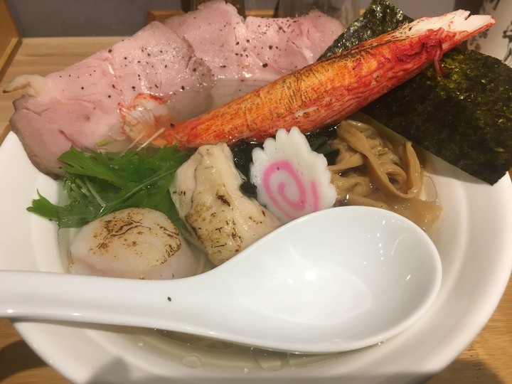 [食記] 丸宗拉麵屋，台灣新北三重，極度鮮美貝出汁拉麵及超豪華叉燒飯