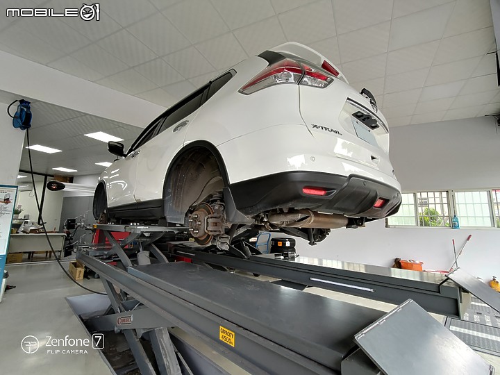 純粹分享 / 20211023更換四輪ContiCrossContact&trade; LX Sport / 影像記錄 (純影像)