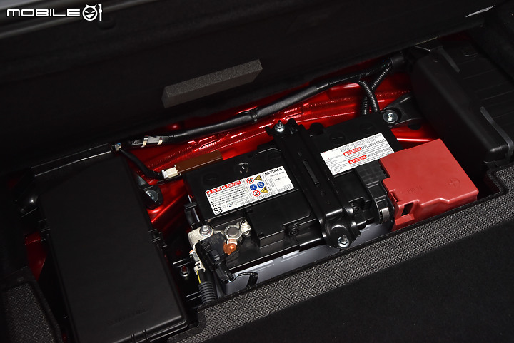 Lexus LC 500 Convertible試駕|極其優雅卻又充滿動感魅力!