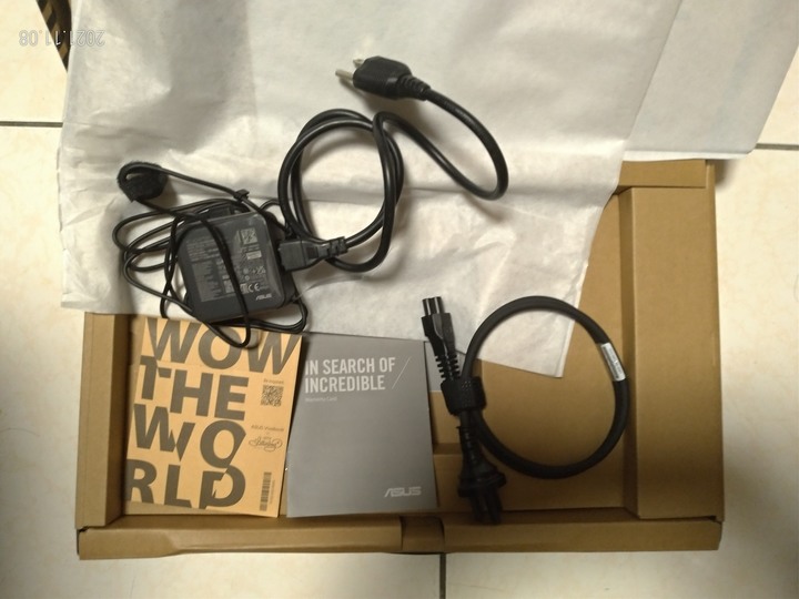 點我看大圖 京東購買ASUS無畏pro 15 2萬台幣入手