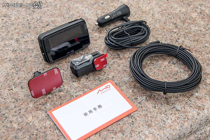 Mio MiVue 890D 行車紀錄器試用|前後2K畫質 + 最新安全預警六合一,讓你跟罰單說 bye bye!