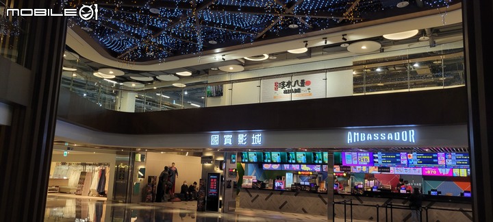 [開箱] 年末CP話題機試玩，Realme GT Neo2 務實好機