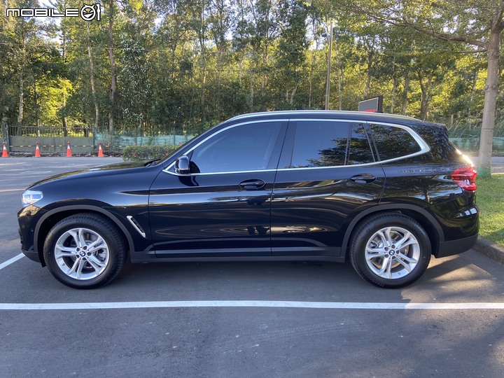 [開箱] BMW G01 X3 xDrive 20i 白金領航版