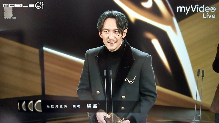 Samsung M7 32吋 4K聯網螢幕金馬58開箱，內建app市集有Disney+