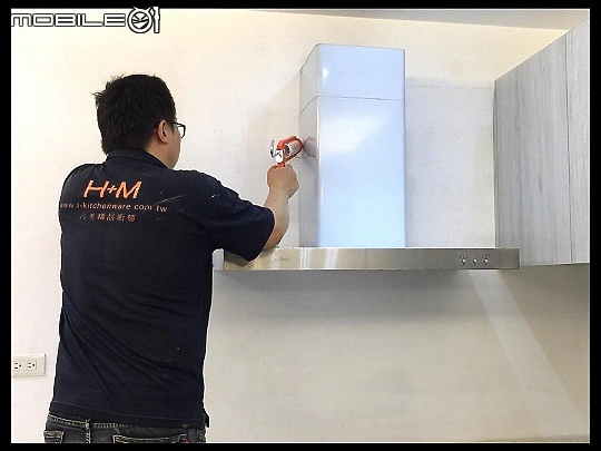 用同一家公司的廚房三機 水槽 用1年後的心得 分享 用了它們後我省了好多寶貴時間呀 Mobile01