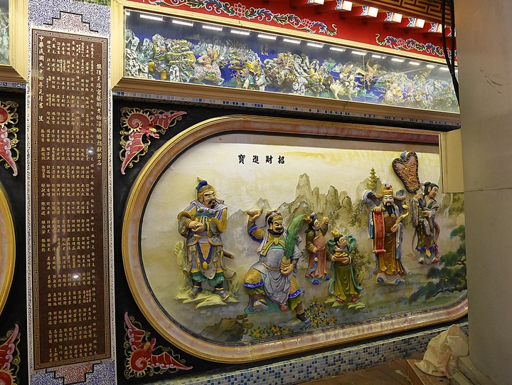 旗津天后宮｜高雄港旗鼓渡輪 — 打狗第一座媽祖廟，348歲重啟廟門，外掛旗鼓渡輪暮色